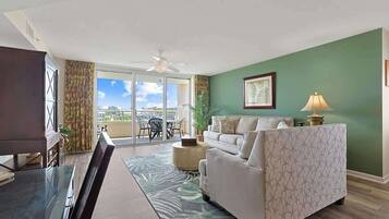 スマートテレビ