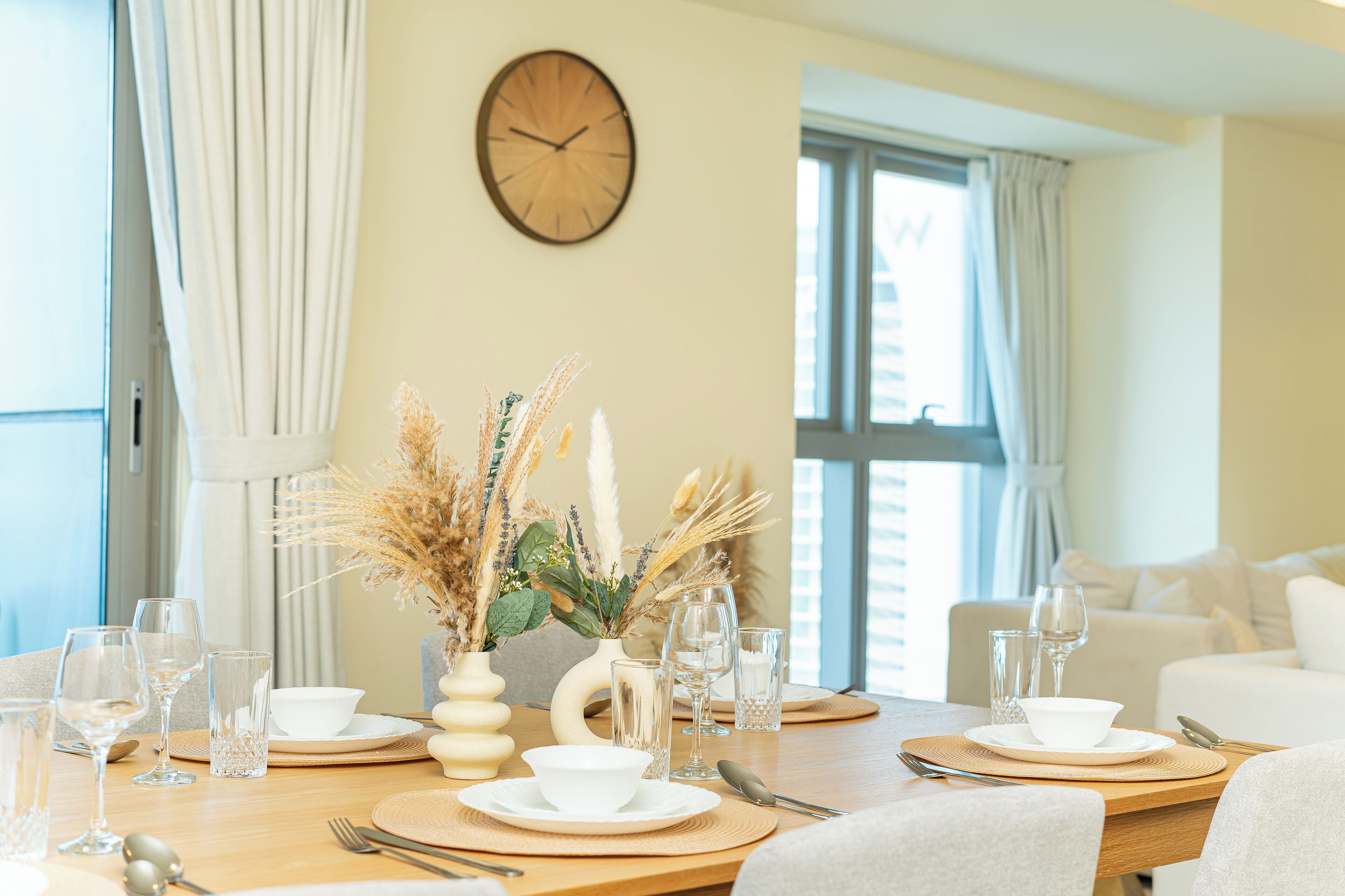 Appartement Luxe, vue partielle sur la mer | Restauration dans la chambre