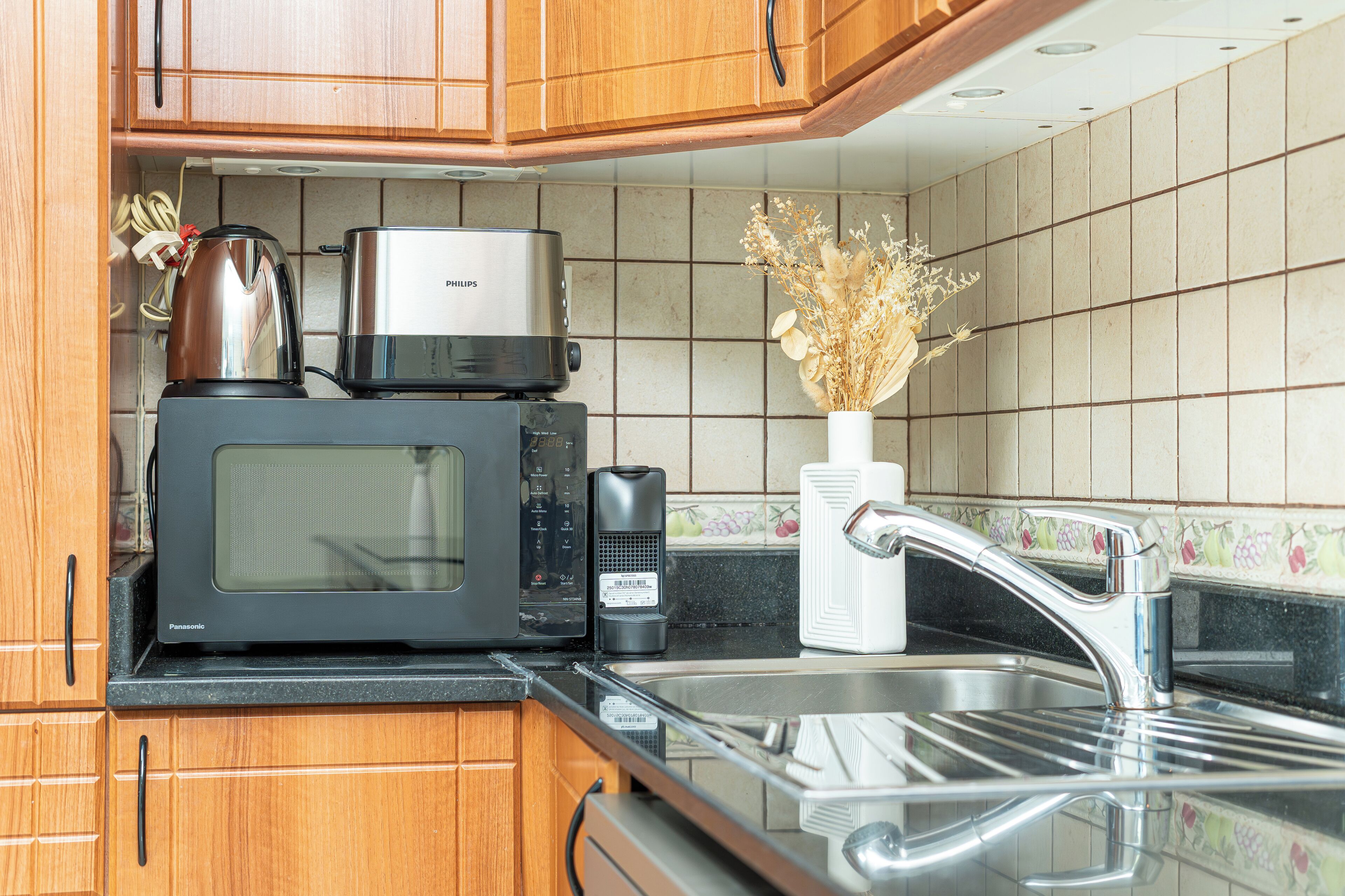 Appartement Luxe, vue partielle sur la mer