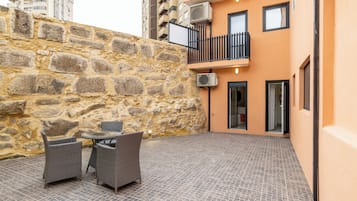 Apartamento família, varanda | Terraço/pátio