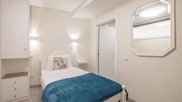 Căn hộ dành cho gia đình | Bàn ủi/dụng cụ ủi quần áo, truy cập Internet không dây miễn phí