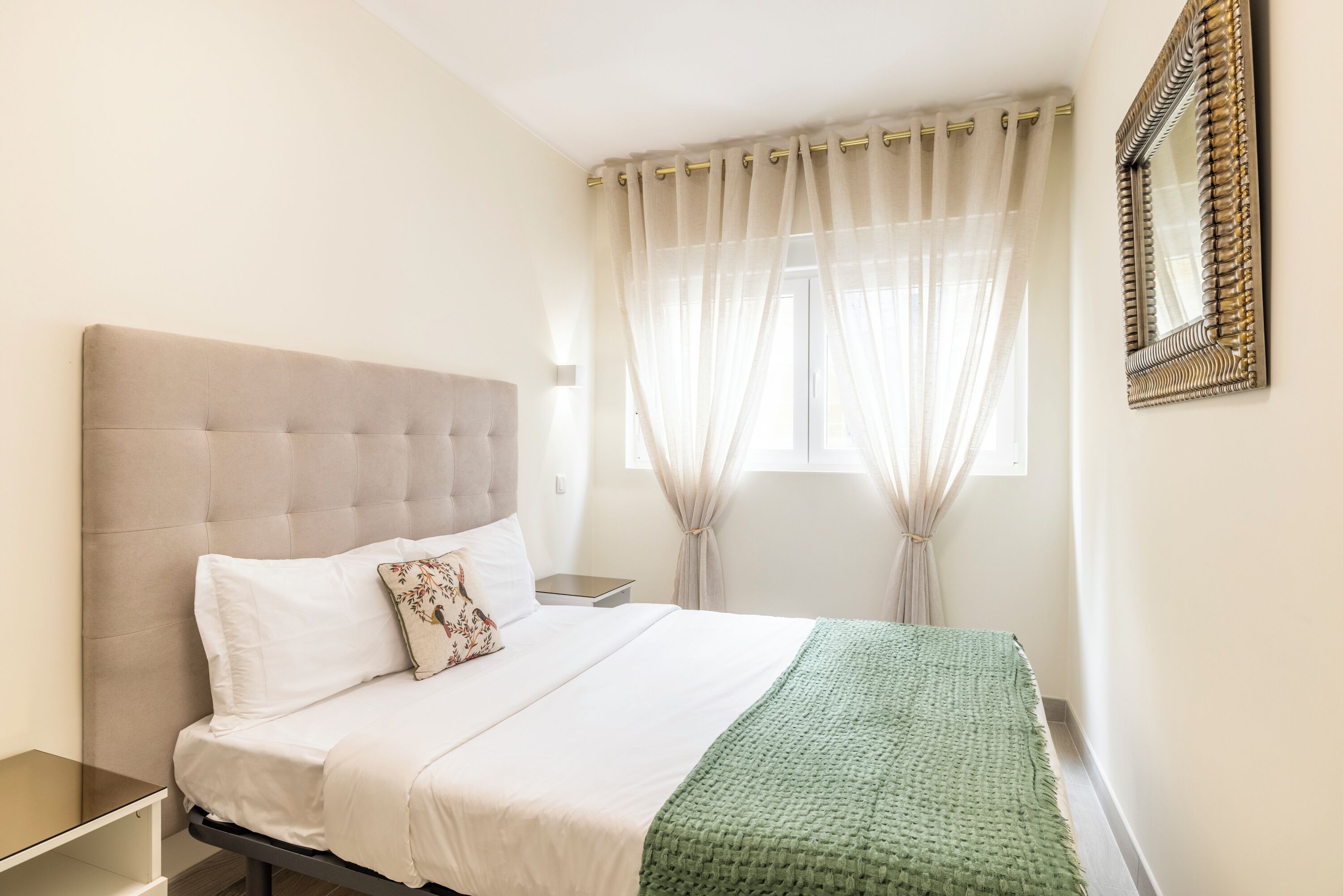 Standard Apartment | Iron/ironing board, free WiFi, bed sheets