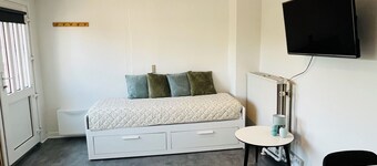 Cozy studio 500 m from the ferry and city center - perfect for 2 people