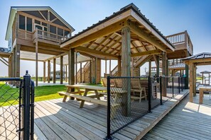 House, 1 Bedroom | Outdoor dining