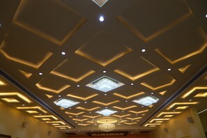 Banquet hall - Hotel Pasupala Inn (Anantapur)