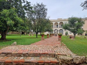 Property grounds - Villa Carboni (Cagliari)