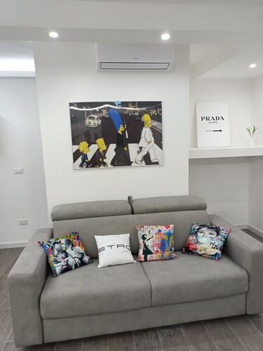 Family apartment located in the very central area from the nightlife.