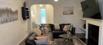 3BR Family Retreat • 20 min to Downtown Atlanta • Quiet & Fully Equipped Stay