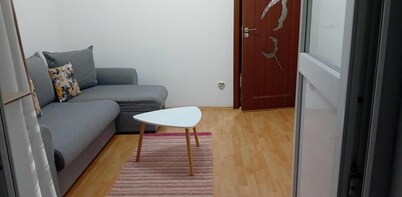 3 bedroom apartment iasi 5 min from airport