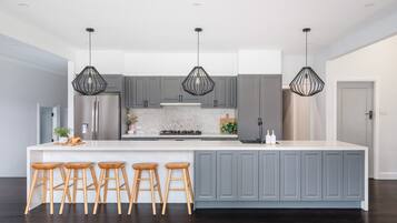 Fridge, microwave, oven, dishwasher