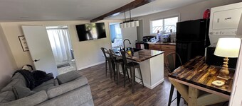 Lovely 2-bedroom house river front in Webster Springs