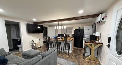 Lovely 2-bedroom house river front in Webster Springs