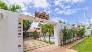 Maison Classique, véranda, vue jardin | Terrasse/Patio