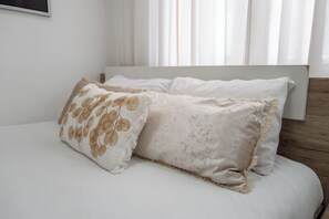 7 makuuhuonetta, ilmainen Wi-Fi, vuodevaatteet, pääsy pyörätuolilla