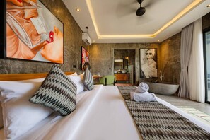 5 Schlafzimmer, Schreibtisch, WLAN, Bettwäsche