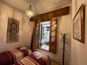 2 chambres, fer et planche Ă repasser, lit parapluie, Wi-Fi gratuit