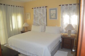 Silitysrauta/-lauta, internet, vuodevaatteet