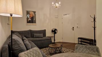 Junior Suite, City View | Free WiFi