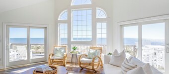 Luxury 8 bed Oceanfront Home with Heated Pool, Hot Tub & Game Room!