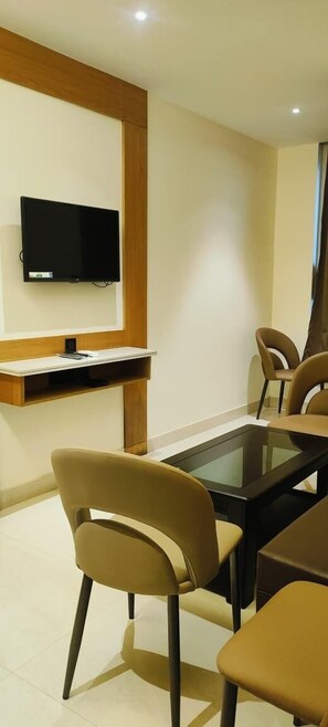 Family Suite | Ruang tamu