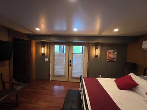 1 soverom, strykejern/-brett, wi-fi (inkludert) og sengetøy