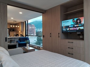 1 chambre, fer et planche à repasser, Wi-Fi gratuit, draps fournis