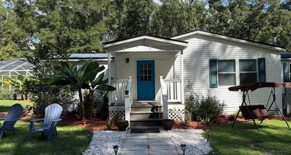 Casa de Luna – Peaceful 2-BR Retreat Near Springs, Trails & UF in Alachua