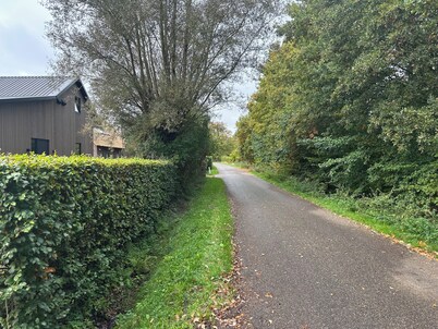 Cozy modern renovated guest house in the green close to Apeldoorn.