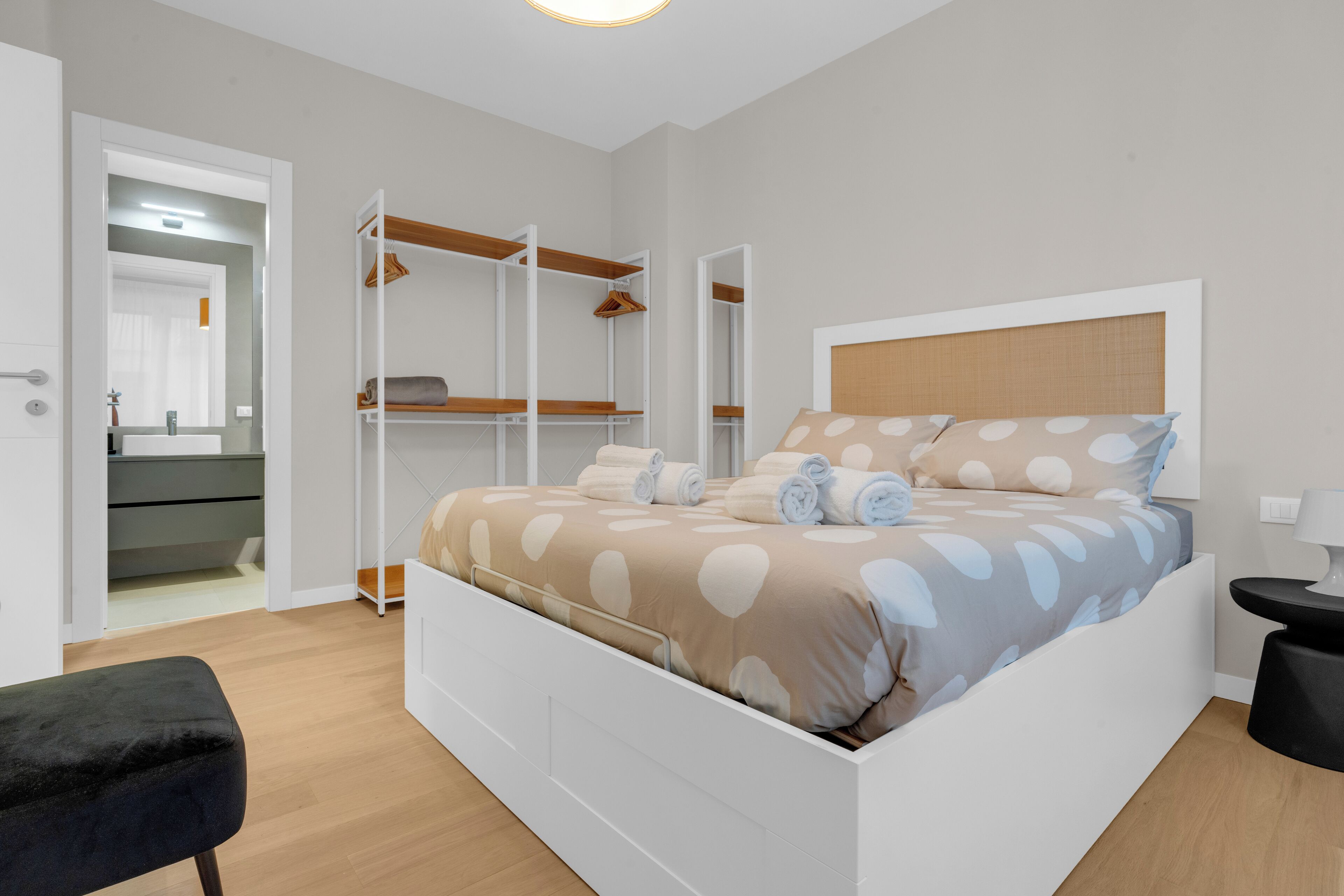 2 Schlafzimmer, Bügeleisen/Bügelbrett, Internetzugang, Bettwäsche