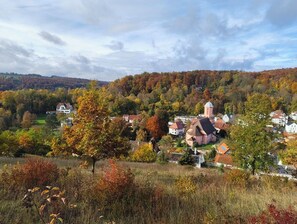 Aerial view - Vacation apartment in the countryside near Ulm in the "small Lautertal" - with garden (Blaustein)