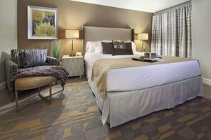 1 غرفة نوم وخزنة داخل الغرفة ومكواة/لوح كي وواي فاي مجانًا