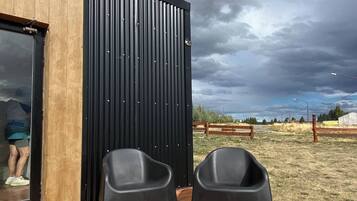 开间, 1 间卧室, 吸烟房, 露台 | 外观