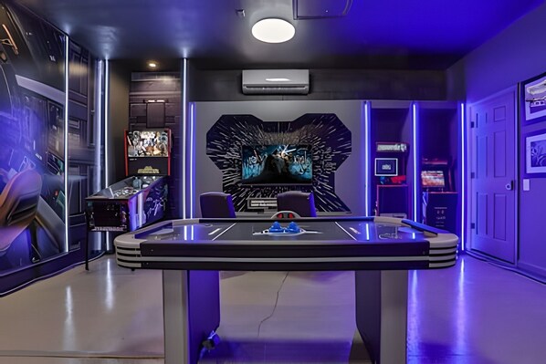 Games room - Windsor Hills 5BR Luxury | Pool & Game Room (Kissimmee)