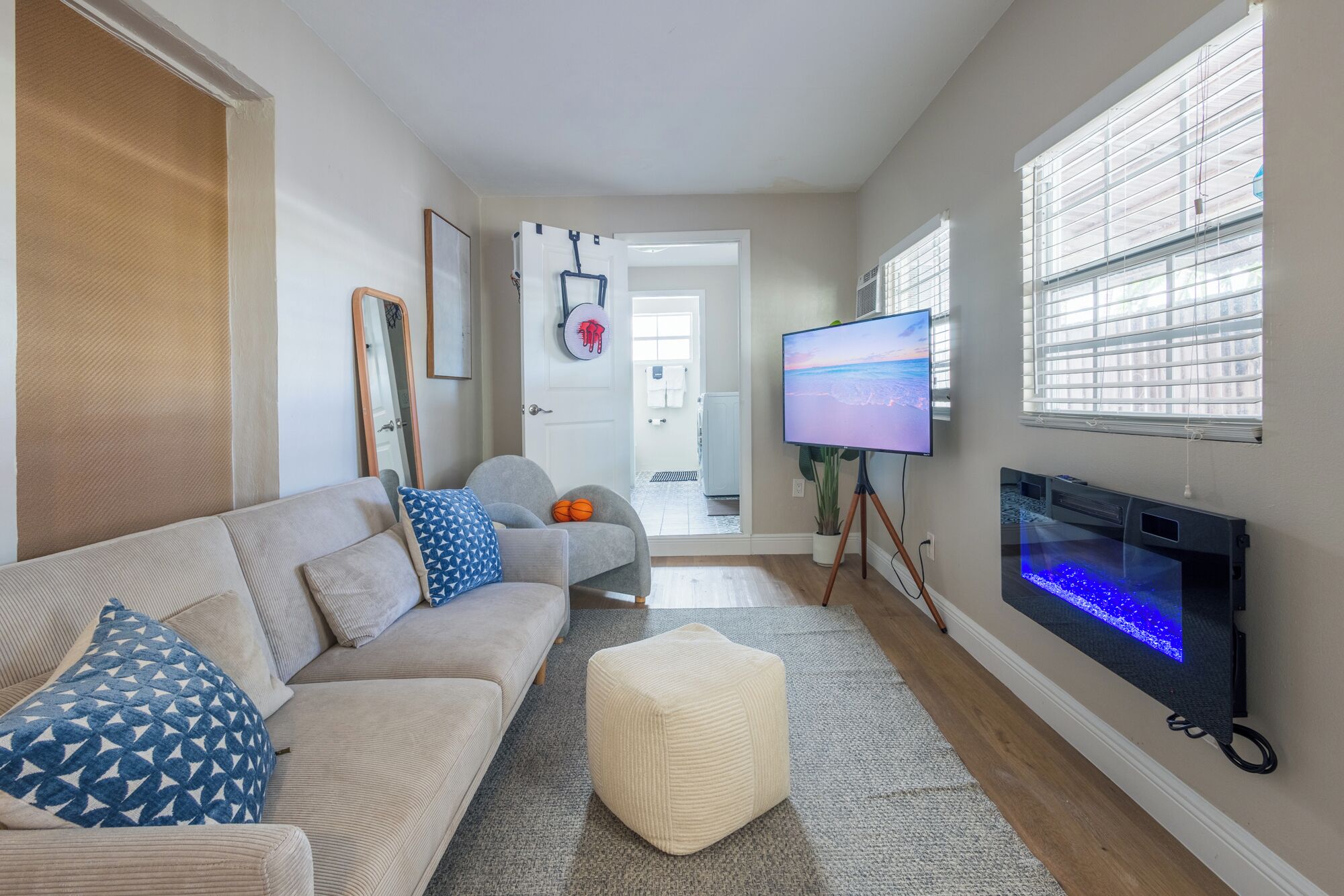 TV connectée, cheminée