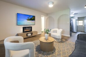 Unclassified image, 2 of 22, button - Comfort & Style Modern | 2BR In West Palm Beach (West Palm Beach)