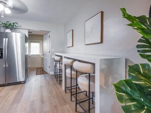 Interior - Comfort & Style Modern 2BR in West Palm Beach (West Palm Beach)