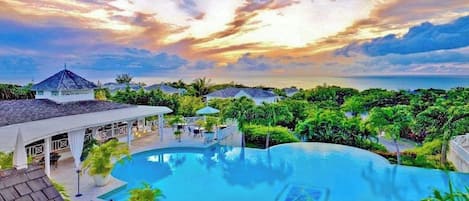 Apartment, 2 Bedrooms, Patio, Garden View | Pool | Outdoor pool