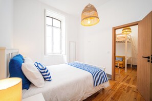 Comfort Studio Suite | Desk, laptop workspace, free WiFi - Bairro Novo - Alojamento Local (Figueira da Foz)