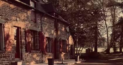 Country house near Mont Saint Michel, sleeps 10