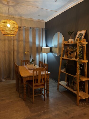 Modern Cozy Apartment with Garden