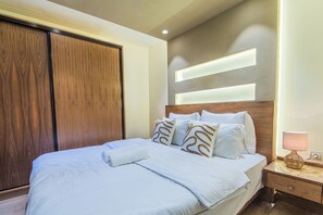 2 bedrooms, iron/ironing board, free WiFi, bed sheets - Apartment with WiFi, Air conditioning, Parking, near Marina, Stadium and Souk (Agadir)