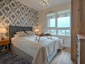 Bügeleisen/Bügelbrett, WLAN, Bettwäsche