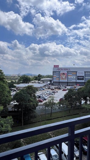 Dormitório compartilhado, 1 quarto, acessível, vista para a cidade | Área da propriedade