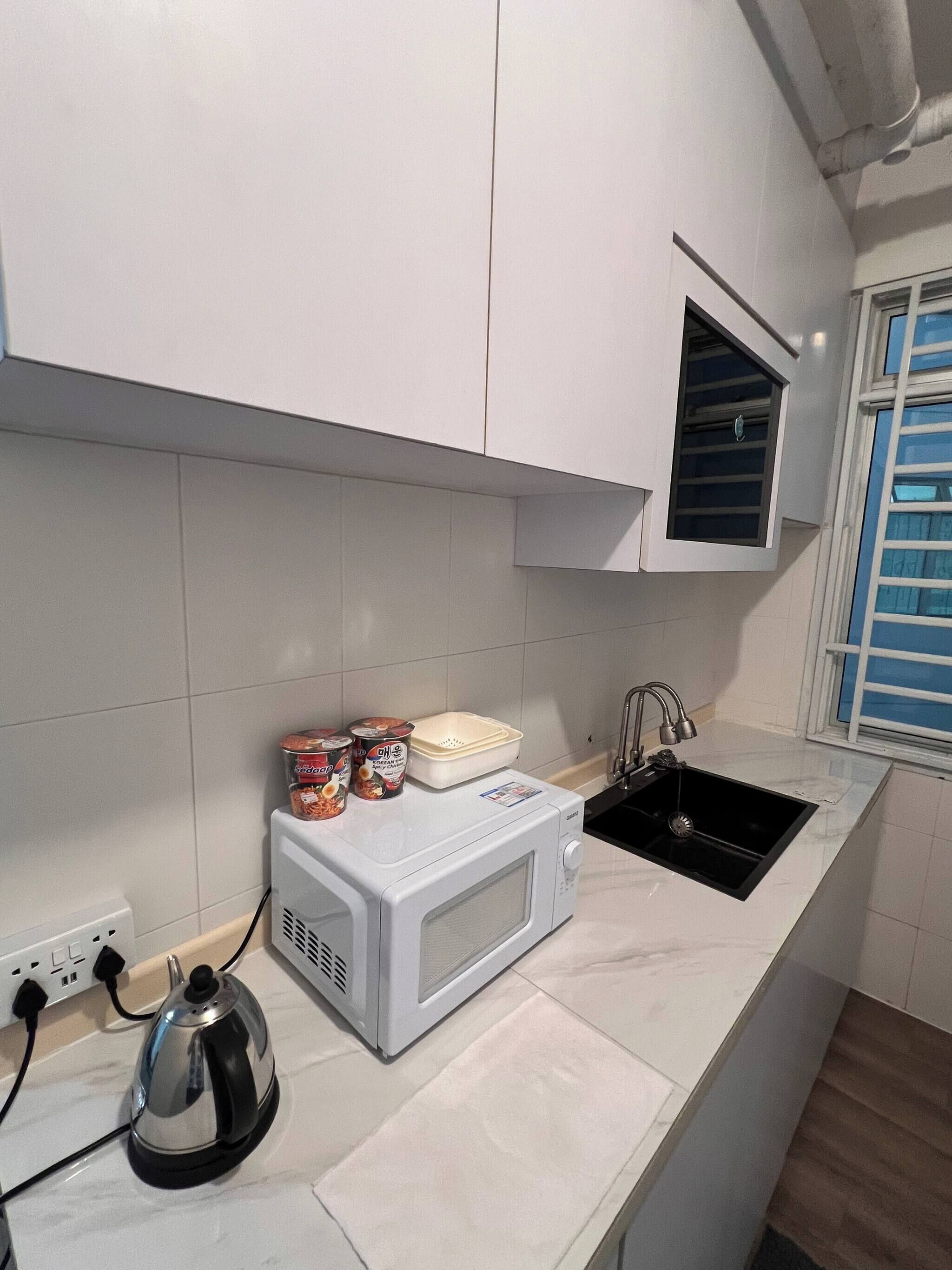 Shared Dormitory, 1 Bedroom, Accessible, City View | Dapur peribadi