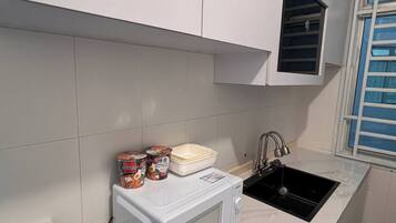 Shared Dormitory, 1 Bedroom, Accessible, City View | Private kitchen