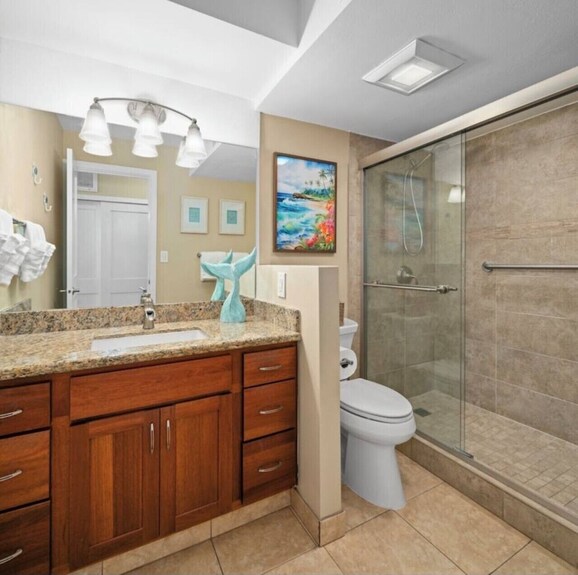 Stunning Views From 5th-floor Oceanfront Retreat - Lahaina, HI