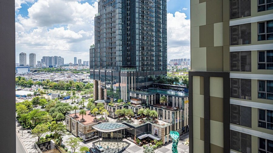 Luxury Bluesun Landmark 81 & Vinhomes