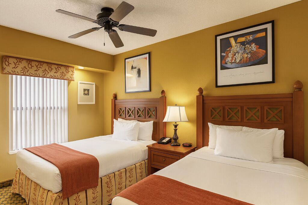 4 dormitorios, tabla de planchar con plancha, wifi gratis y ropa de cama