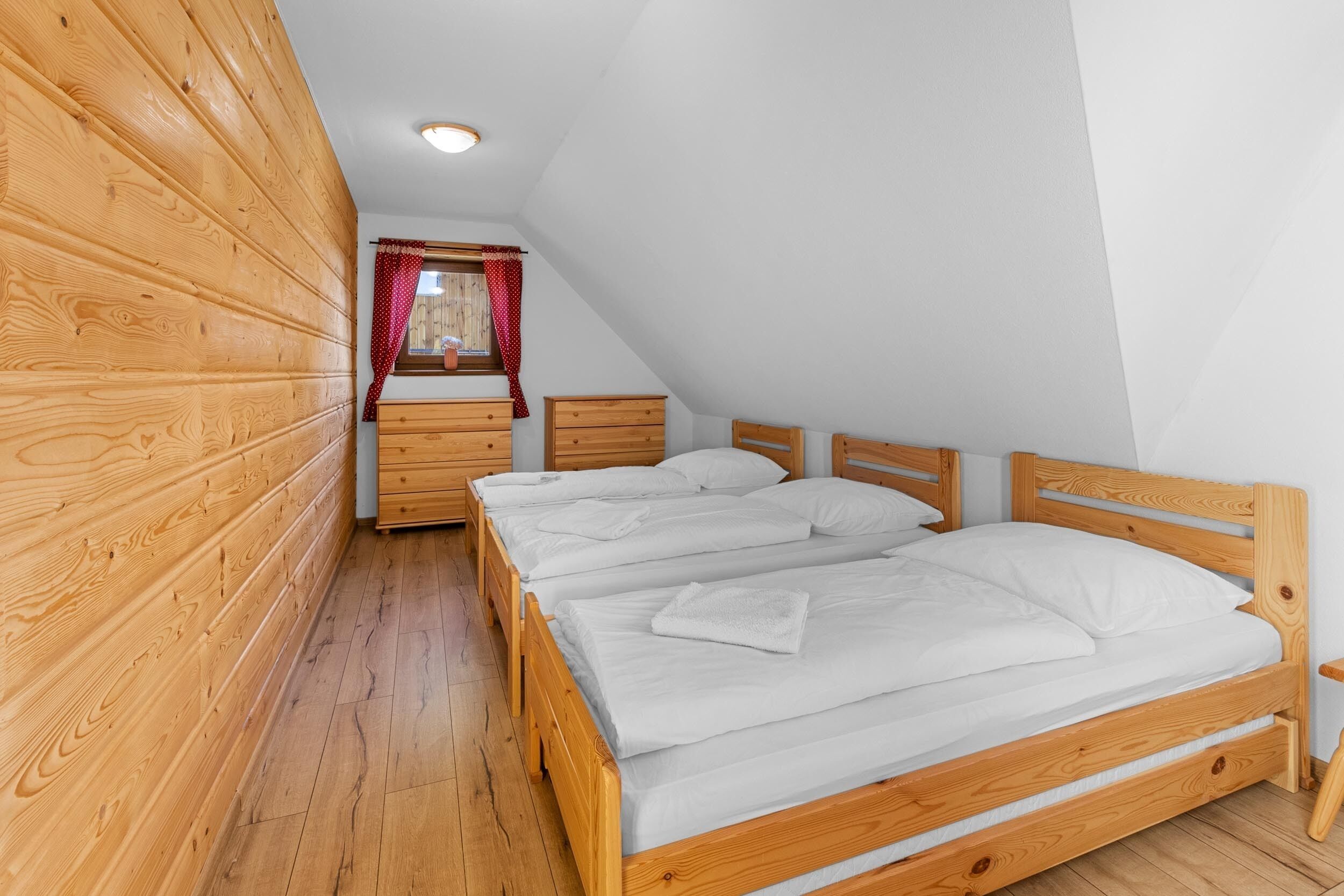Chalet Kukana  With Private Pool - Poprad