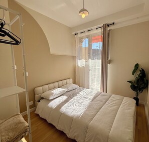 1 bedroom, WiFi, bed sheets